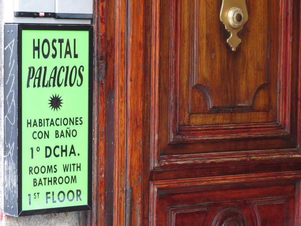Hostal Palacios Fuencarral Мадрид Экстерьер фото